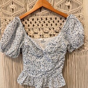 Altar'd State White & Blue Floral Cropped Puff Sleeve Blouse – Boho Top, Women’s